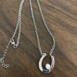 Silver & Rhinestone Horseshoe Necklace NWOT